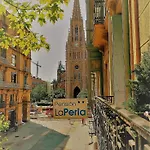 La Perla Guest house