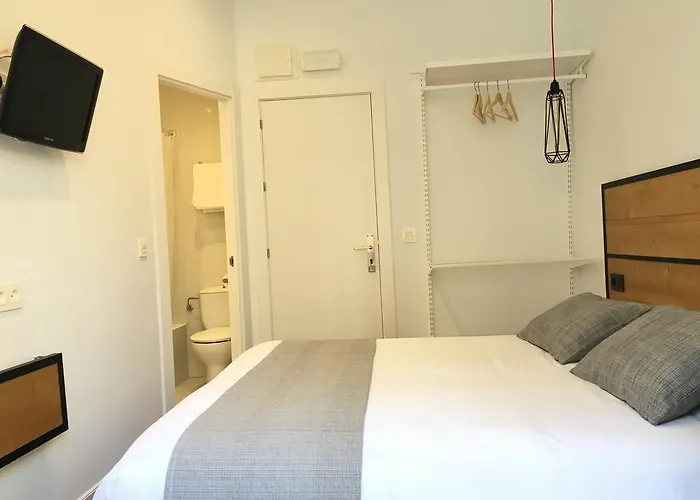 Гостьовий будинок La Perla 4*