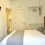 Πανσιόν La Perla 4*