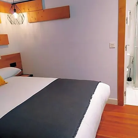 Πανσιόν La Perla 4*