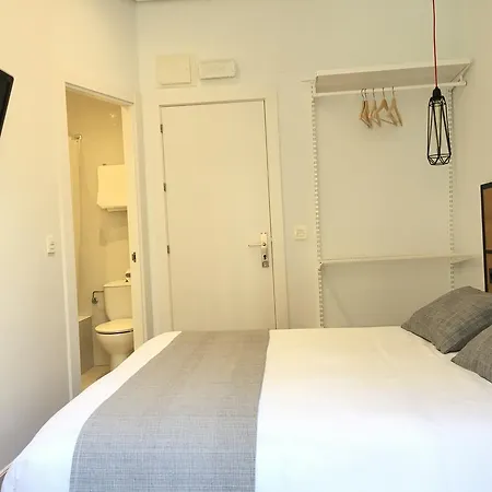 Guest house La Perla 4*