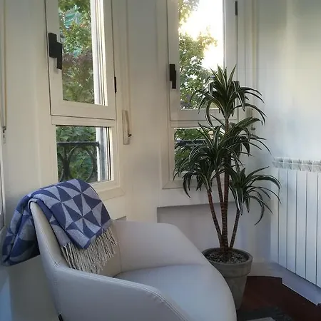 La Perla Πανσιόν