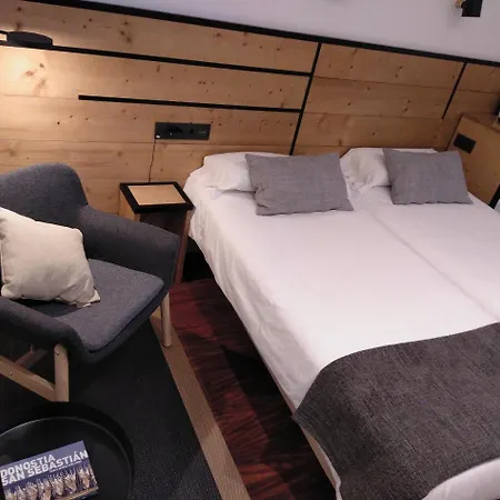 La Perla 4*