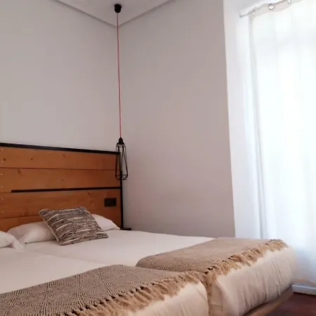 Гостевой дом La Perla 4*