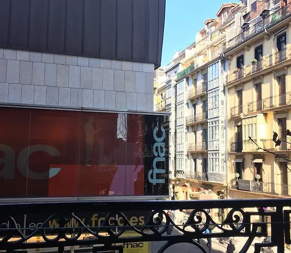 La Perla Guest house