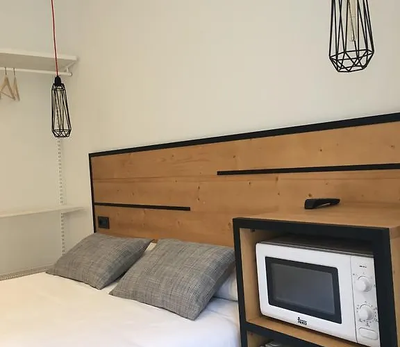 La Perla Guest house